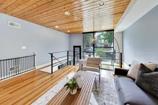 1029 N Honore St, Chicago, IL 60622 - Photo 10