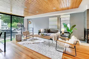 1029 N Honore St, Chicago, IL 60622 - Photo 2
