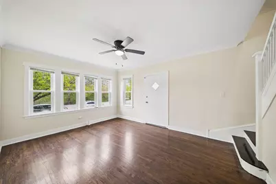 9206 S Anthony Avenue, Chicago, IL 60617 - Photo 4