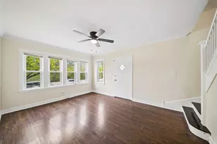 9206 S Anthony Ave, Chicago, IL 60617 - Photo 4