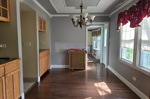 12439 S 69th Ct, Palos Heights, IL 60463 - Photo 2