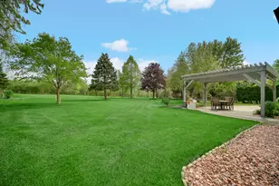 1183 Silo Hill Dr, Grayslake, IL 60030 - Photo 48