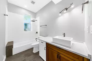 523 N Kedzie Ave, Chicago, IL 60612 - Photo 6