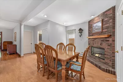 2642 N 78th Avenue, Elmwood Park, IL 60707 - Photo 8