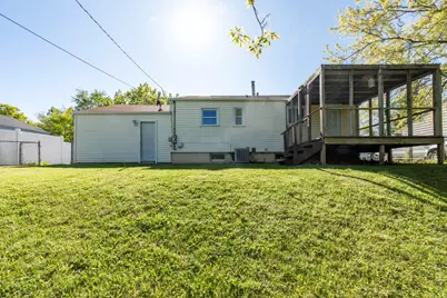 2123 N McAree Road, Waukegan, IL 60087 - Photo 30