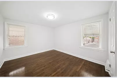 8906 S Crandon Avenue, Chicago, IL 60617 - Photo 14