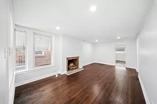 8906 S Crandon Ave, Chicago, IL 60617 - Photo 2