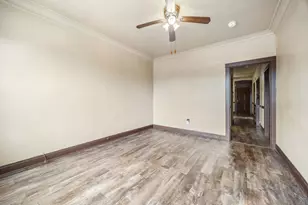 3017 E 83rd St, Chicago, IL 60617 - Photo 2