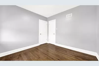 3143 W 53rd Place, Chicago, IL 60632 - Photo 6