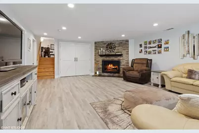 3944 Euclid Avenue, Stickney, IL 60402 - Photo 10