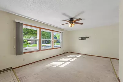 2502 Southwood Drive, Champaign, IL 61821 - Photo 6