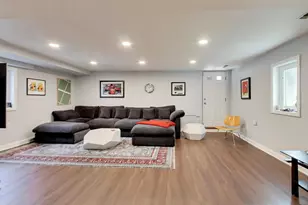 1301 N Bosworth Ave, Chicago, IL 60642 - Photo 24