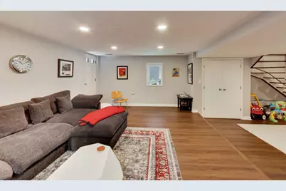 1301 N Bosworth Avenue, Chicago, IL 60642 - Photo 26