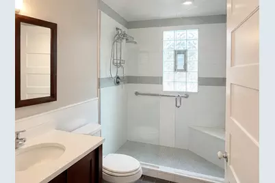 202 N Marion Street #2, Oak Park, IL 60302 - Photo 6