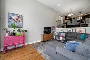 1742 N Bissell St, Chicago, IL 60614 - Photo 4
