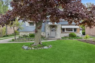285 Des Plaines Ave, Riverside, IL 60546 - Photo 2