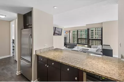 30 E Huron Street #3802, Chicago, IL 60611 - Photo 4
