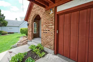 17271 W Huntington Cir, Grayslake, IL 60030 - Photo 4