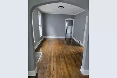 124 N 11th Avenue, Melrose Park, IL 60160 - Photo 2