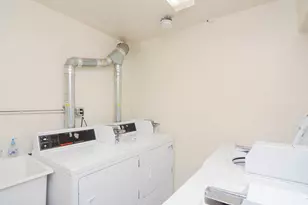 2347 W 24th Pl, Chicago, IL 60608 - Photo 20