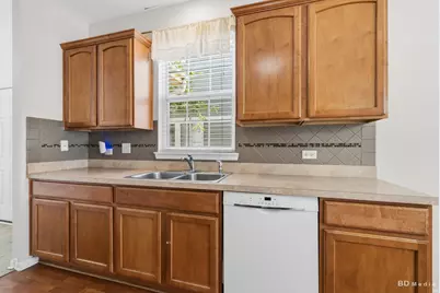 8222 Tremont Lane, Joliet, IL 60431 - Photo 6