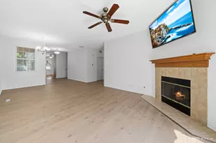 8222 Tremont Ln, Joliet, IL 60431 - Photo 4