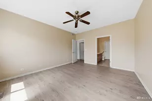 8222 Tremont Ln, Joliet, IL 60431 - Photo 10