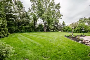 9S771 Brookbank Rd, Willowbrook, IL 60527 - Photo 32