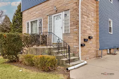 47 Prairie Avenue #1, Highwood, IL 60040 - Photo 2
