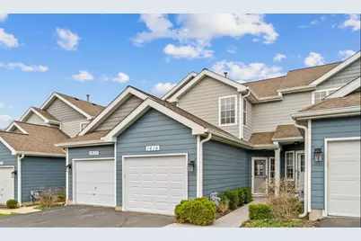 1619 Woodcrest Circle, Mundelein, IL 60060 - Photo 1