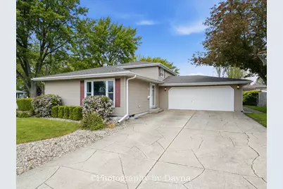 60 Hilltop Drive, Bourbonnais, IL 60914 - Photo 2