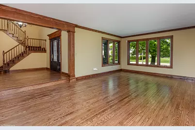 6645 Wedgewood Lane, Willowbrook, IL 60527 - Photo 4