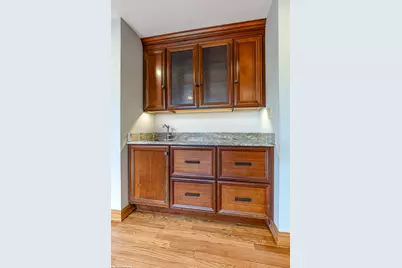 6645 Wedgewood Lane, Willowbrook, IL 60527 - Photo 14