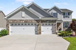 803 High Grove Dr, Minooka, IL 60447 - Photo 2