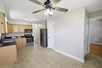 18003 Greenview Terrace, Country Club Hills, IL 60478 - Photo 8
