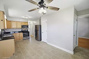18003 Greenview Terrace, Country Club Hills, IL 60478 - Photo 8