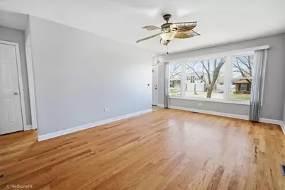 18003 Greenview Terrace, Country Club Hills, IL 60478 - Photo 4