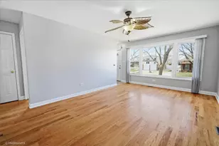 18003 Greenview Terrace, Country Club Hills, IL 60478 - Photo 4