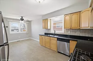 18003 Greenview Terrace, Country Club Hills, IL 60478 - Photo 10