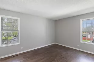 1890 McCormick Ln, Hanover Park, IL 60133 - Photo 12