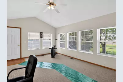 10078 State Route 9, Hoopeston, IL 60942 - Photo 16