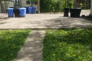 10523 S Corliss Ave, Chicago, IL 60628 - Photo 18
