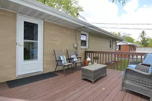 426 Brown St, Wauconda, IL 60084 - Photo 22