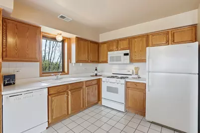 6303 W 63rd Street #3D, Chicago, IL 60638 - Photo 8