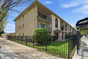 6303 W 63rd St, Chicago, IL 60638 - Photo 2
