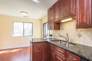 5227 Rockpointe Ct, Gurnee, IL 60031 - Photo 6