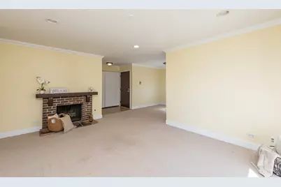 5227 Rockpointe Court #5227, Gurnee, IL 60031 - Photo 14
