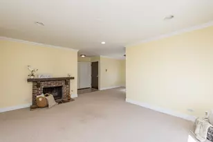 5227 Rockpointe Ct, Gurnee, IL 60031 - Photo 14