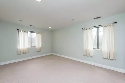 5227 Rockpointe Court #5227, Gurnee, IL 60031 - Photo 16
