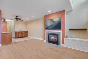 7513 W Irving Park Rd, Chicago, IL 60634 - Photo 16